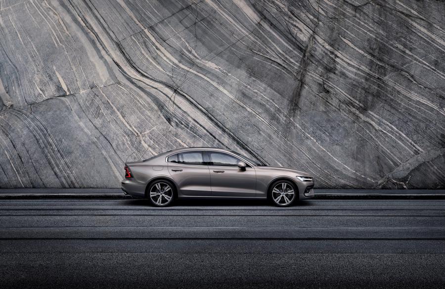  Volvo S60 T6 Inscription 2018 года  (WW) (фото 11 из 65)